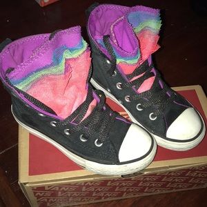 Converse little girls size:11